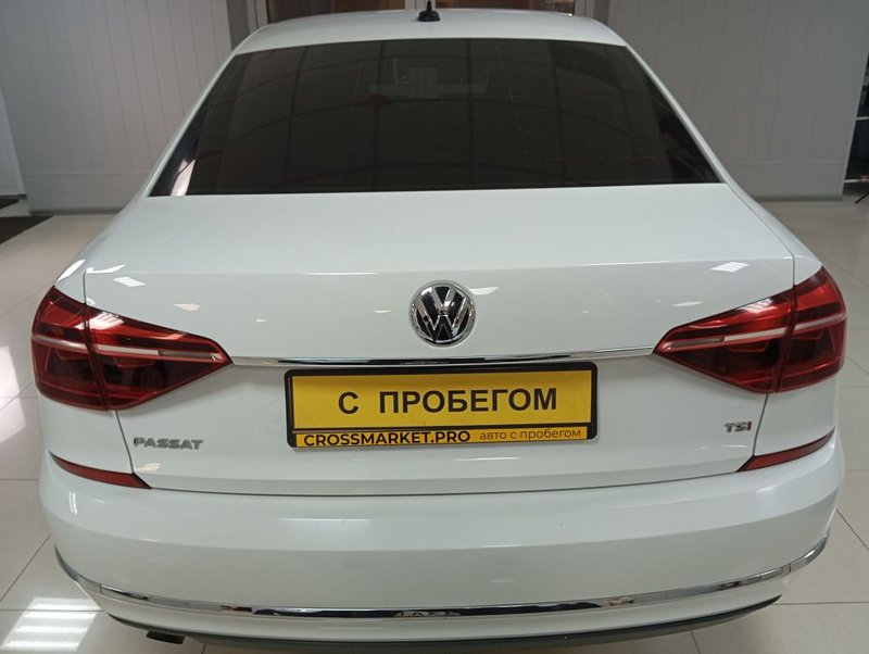 Volkswagen, Passat (North America and China), I Рестайлинг, 1.8 AT (170 л.с.),