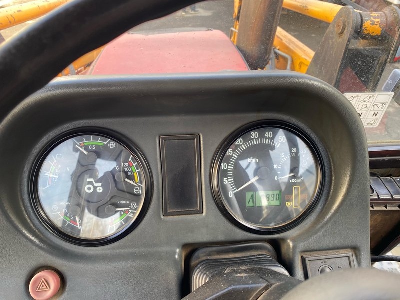 320
