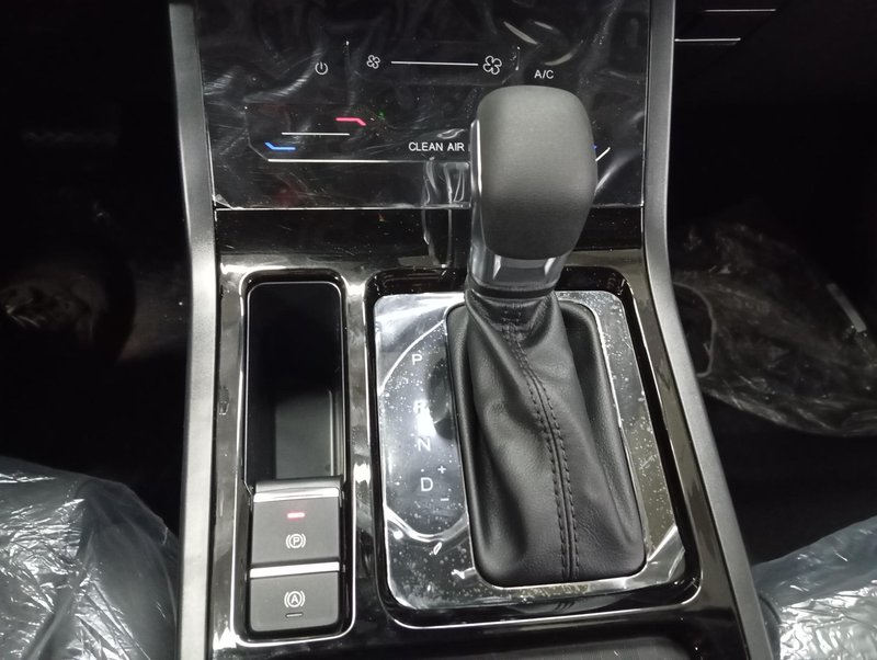 Tenet, T4, 1.5 CVT (113 л.с.),