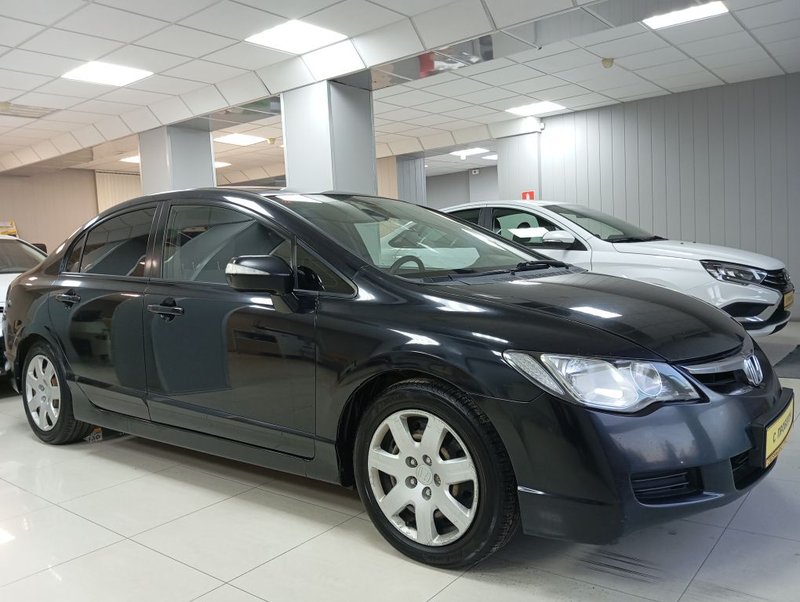 Honda, Civic, VIII, 1.8 MT (140 л.с.),