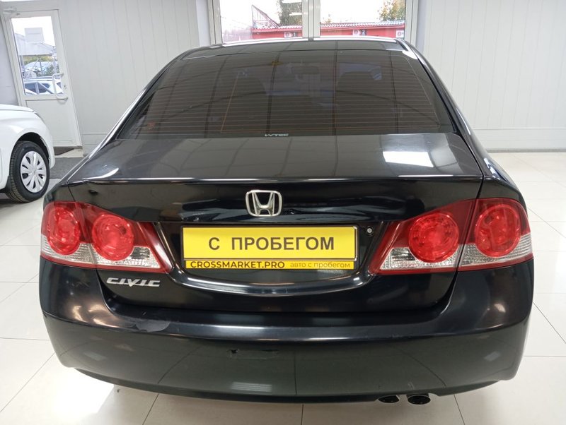 Honda, Civic, VIII, 1.8 MT (140 л.с.),
