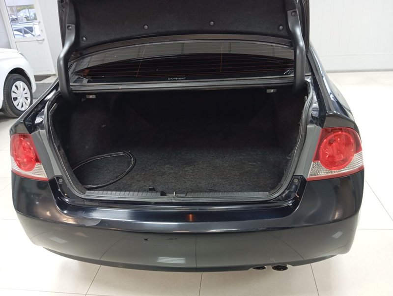 Honda, Civic, VIII, 1.8 MT (140 л.с.),