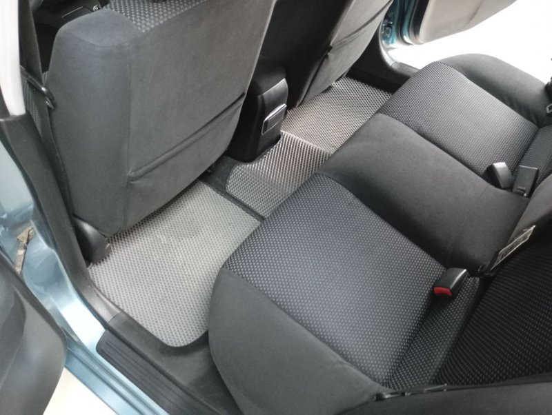 Mitsubishi, Lancer, IX, 1.6 AT (98 л.с.),