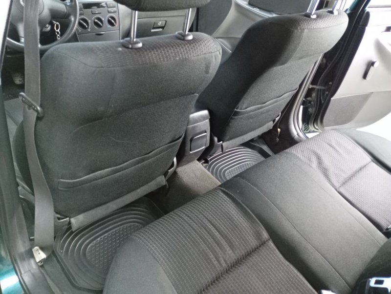 Toyota, Corolla, IX (E120, E130) Рестайлинг, 1.6 MT (110 л.с.),