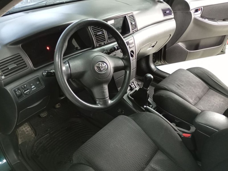 Toyota, Corolla, IX (E120, E130) Рестайлинг, 1.6 MT (110 л.с.),