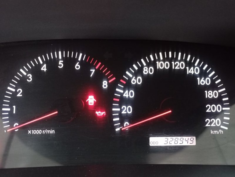 Toyota, Corolla, IX (E120, E130) Рестайлинг, 1.6 MT (110 л.с.),