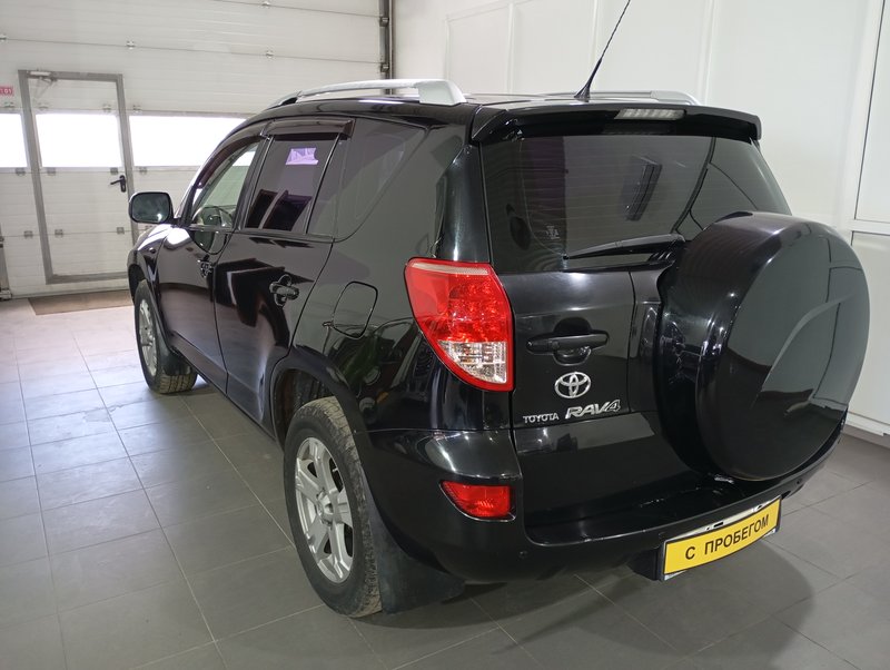 RAV4, III