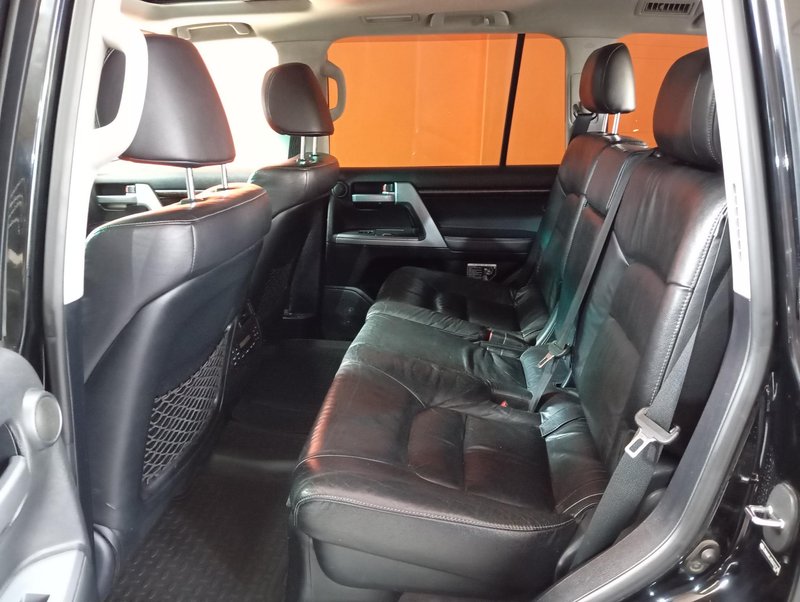 Land Cruiser, 200 Series