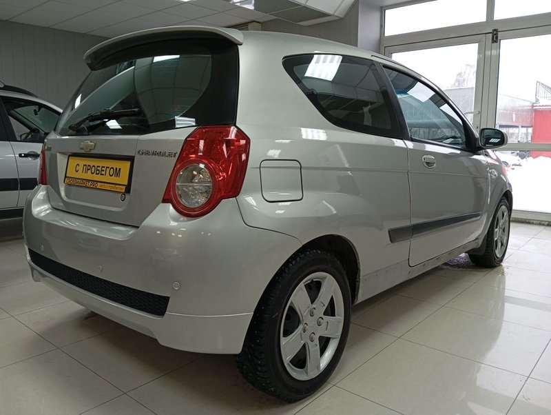 Chevrolet, Aveo, I Рестайлинг, 1.2 MT (84 л.с.),