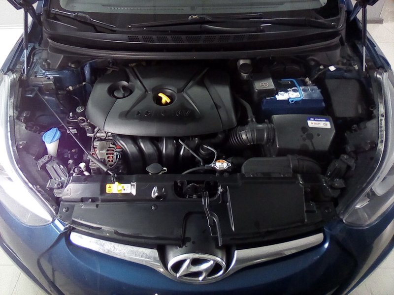 Hyundai, Elantra, V (MD) Рестайлинг, 1.8 AT (150 л.с.),