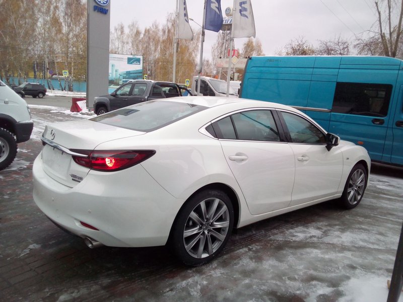 Mazda, 6, III (GJ) Рестайлинг 2, Atenza 2.5 AT (192 л.с.),