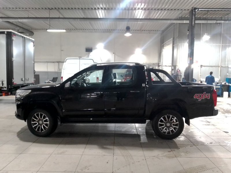 Foton, Tunland G7, 2.0d AT (163 л.с.) 4WD,