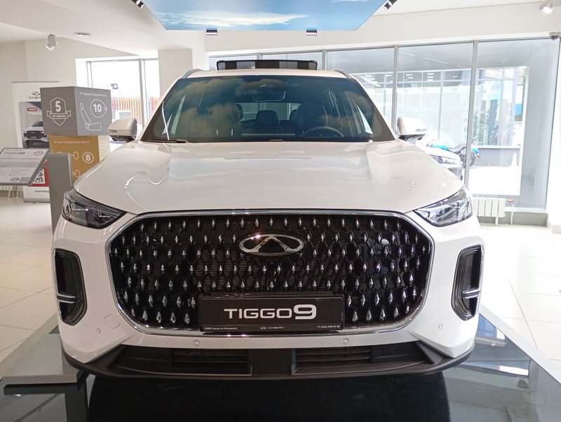 Tiggo 9, I