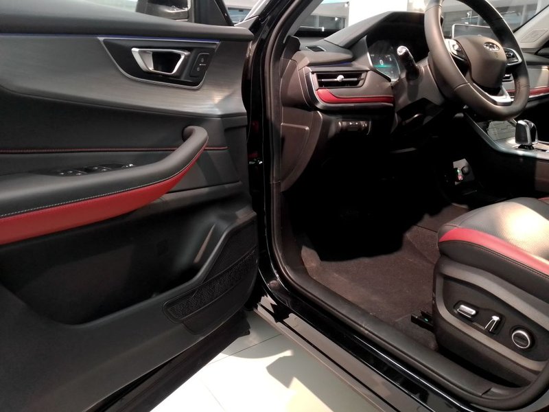 Chery, Tiggo 4 Pro, 1.5 CVT (147 л.с.), (2020 - по н.в.)