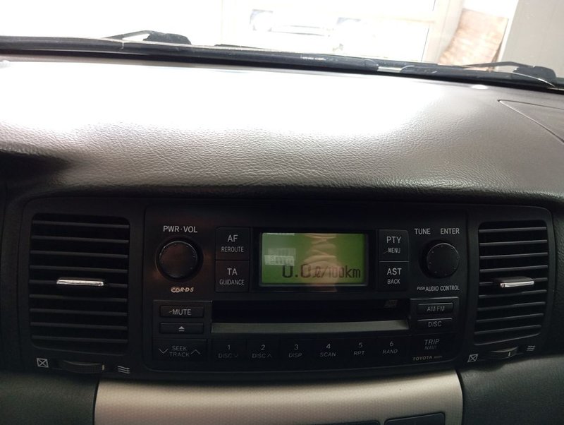 Toyota, Corolla, IX (E120, E130) Рестайлинг, 1.6 AT (110 л.с.),