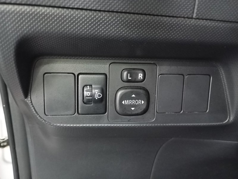 Auris, I Рестайлинг