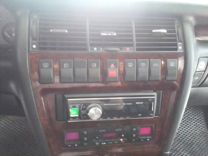 Audi, A8, I (D2), 2.8 AT (174 л.с.),