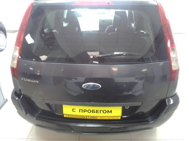 Ford, Fusion, I Рестайлинг, 1.6 MT (101 л.с.),