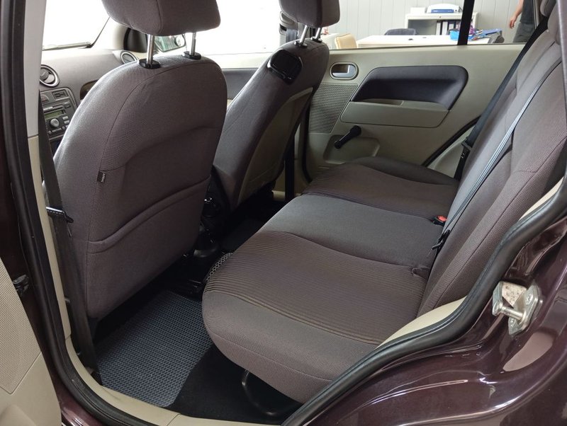 Ford, Fusion, I Рестайлинг, 1.6 MT (101 л.с.),