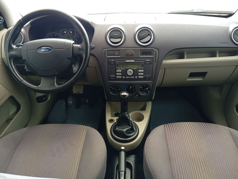 Ford, Fusion, I Рестайлинг, 1.6 MT (101 л.с.),