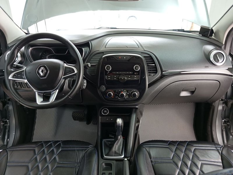 Renault, Kaptur, I Рестайлинг, 1.6 CVT (114 л.с.),