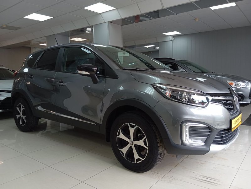 Renault, Kaptur, I Рестайлинг, 1.6 CVT (114 л.с.),