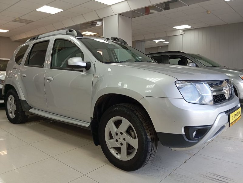 Renault, Duster, I Рестайлинг, 1.6 MT (114 л.с.) 4WD, (2015 - 2021)