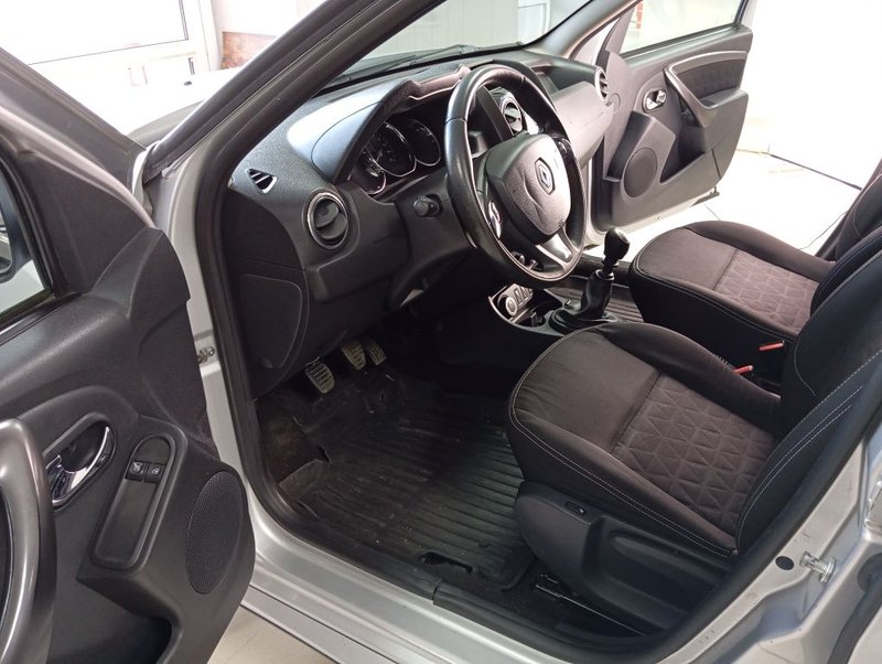 Renault, Duster, I Рестайлинг, 1.6 MT (114 л.с.) 4WD,