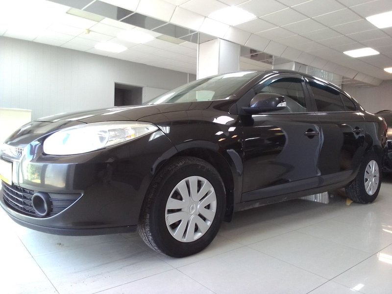 Renault, Fluence, I, 1.6 MT (106 л.с.),