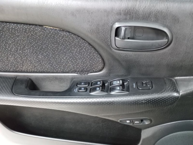 Hyundai, Sonata, IV (EF) Рестайлинг, ТагАЗ 2.0 MT (137 л.с.),