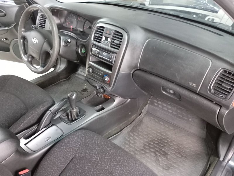 Hyundai, Sonata, IV (EF) Рестайлинг, ТагАЗ 2.0 MT (137 л.с.),