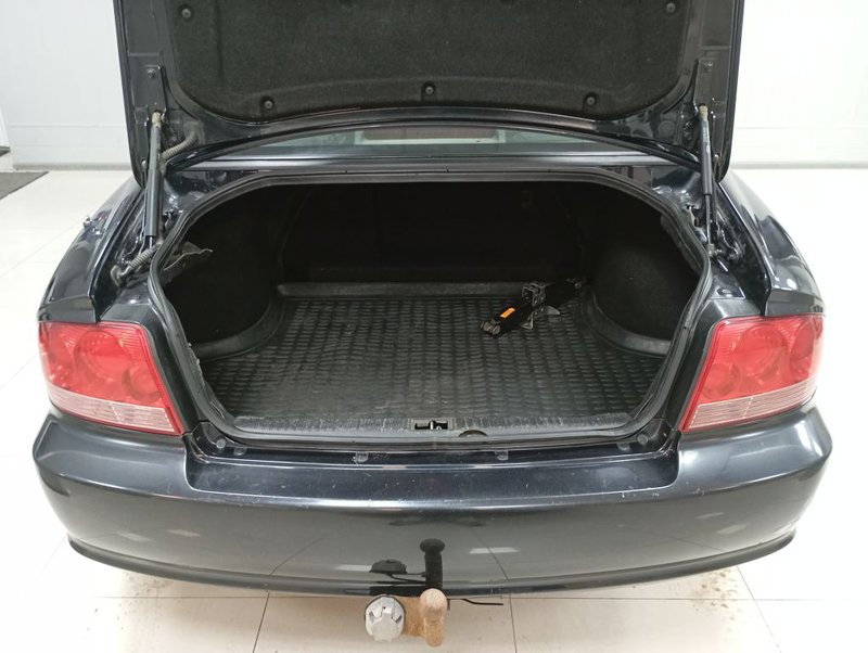 Hyundai, Sonata, IV (EF) Рестайлинг, ТагАЗ 2.0 MT (137 л.с.),