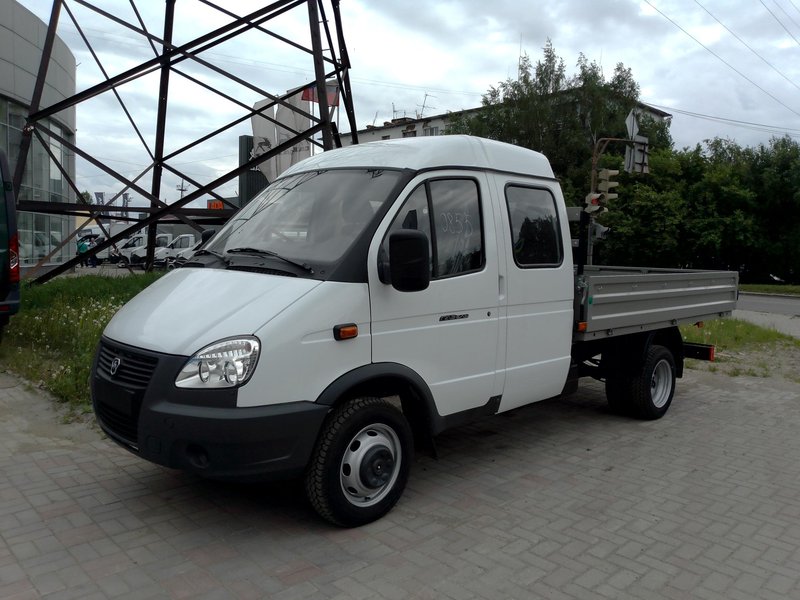 ГАЗель (3302)