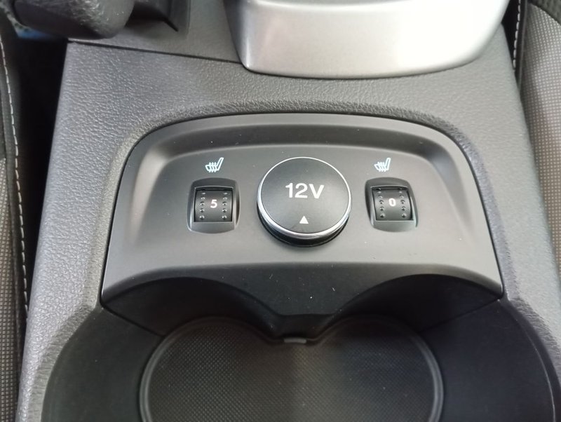 Ford, Focus, III, 1.6 MT (125 л.с.),