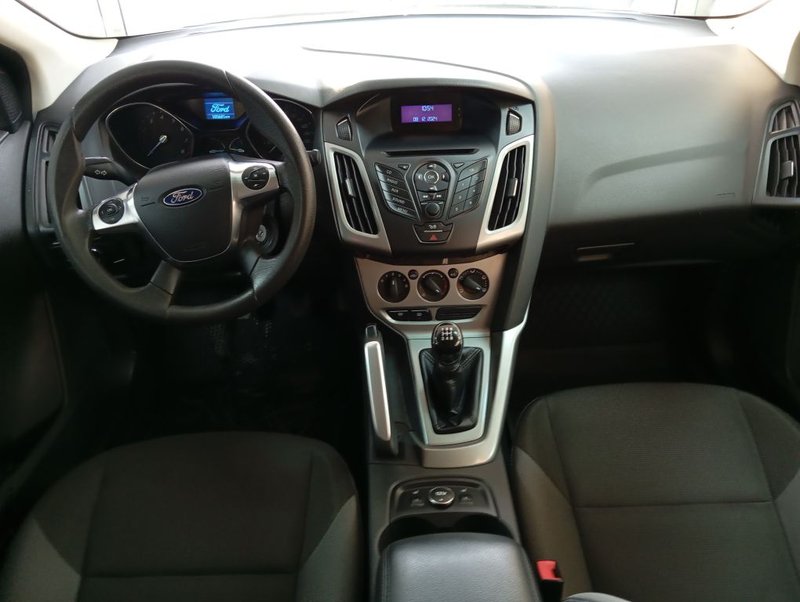 Ford, Focus, III, 1.6 MT (125 л.с.),