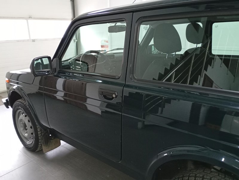 Niva Legend