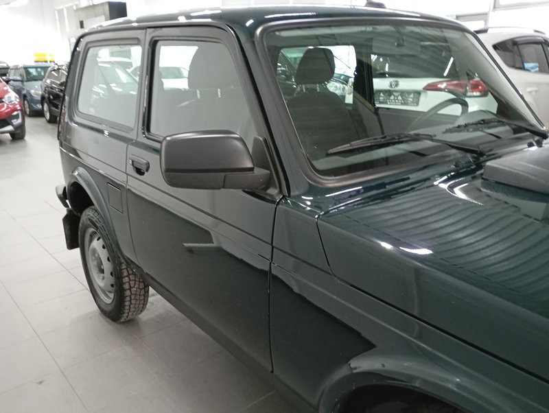 Niva Legend