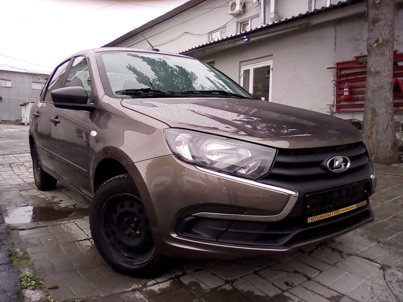 LADA (ВАЗ), Granta, I, 1.6 MT (87 л.с.), (2011 - 2018)