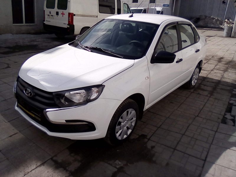 LADA (ВАЗ), Granta, I Рестайлинг, 1.6 MT (87 л.с.),