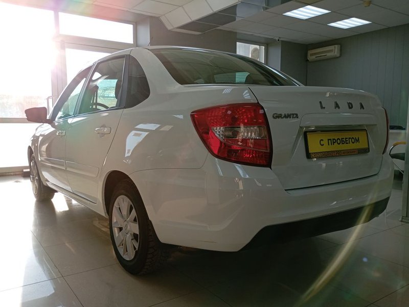 Lada (ВАЗ), Granta, I Рестайлинг, 1.6 AT (98 л.с.),