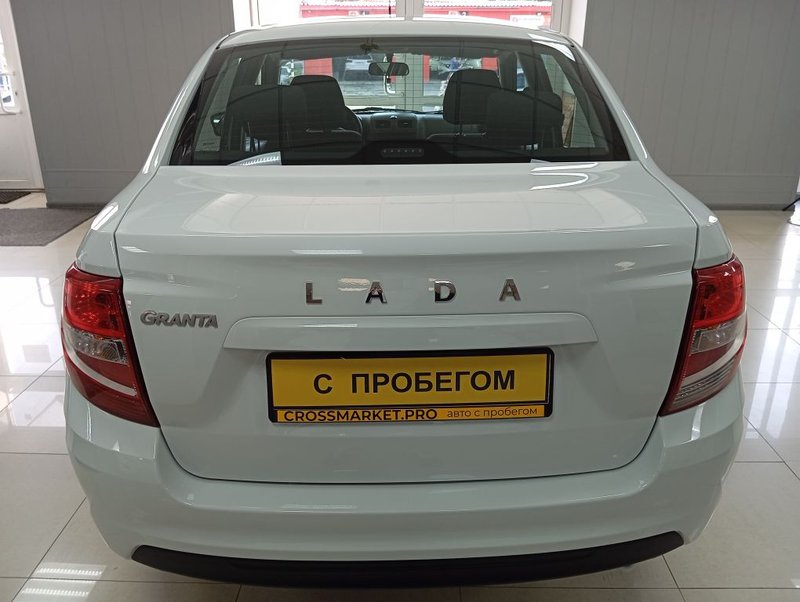 Lada (ВАЗ), Granta, I Рестайлинг, 1.6 MT (90 л.с.),