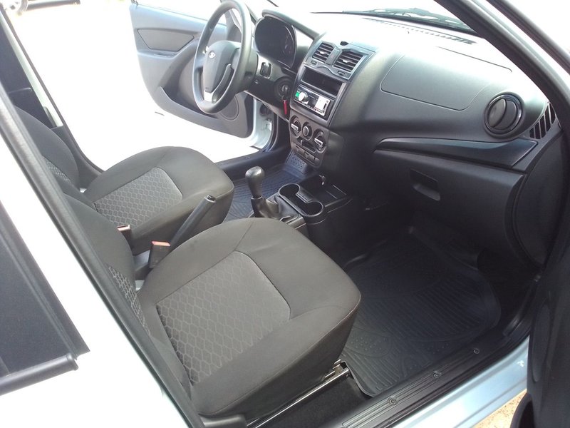 Lada (ВАЗ), Granta, I Рестайлинг, 1.6 MT (90 л.с.),