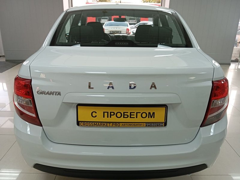 Lada (ВАЗ), Granta, I Рестайлинг, 1.6 MT (90 л.с.),