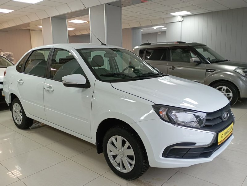 Lada (ВАЗ), Granta, I Рестайлинг, 1.6 MT (90 л.с.), (2021 - по н.в.)