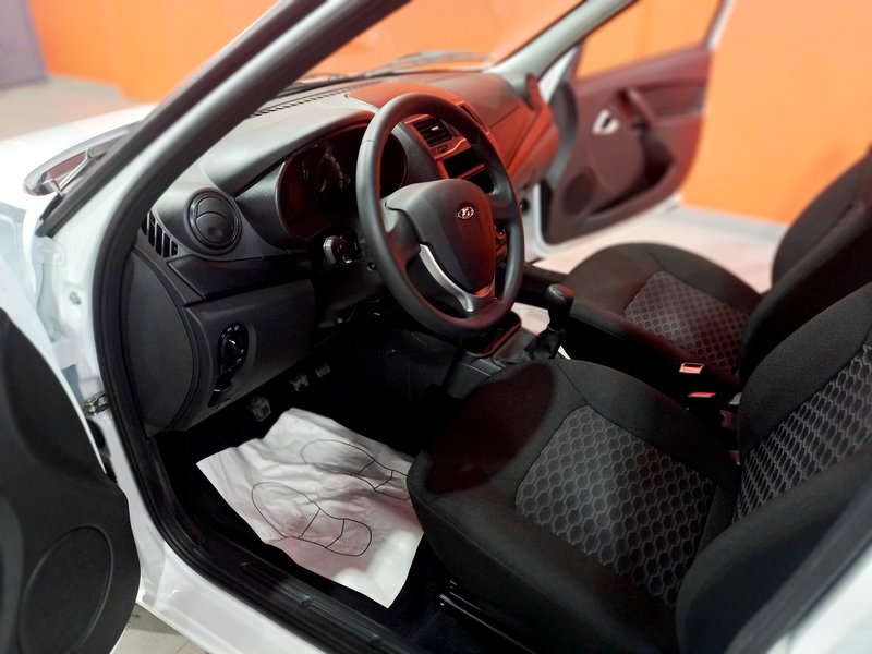 LADA (ВАЗ), Granta, I Рестайлинг, 1.6 MT (90 л.с.),