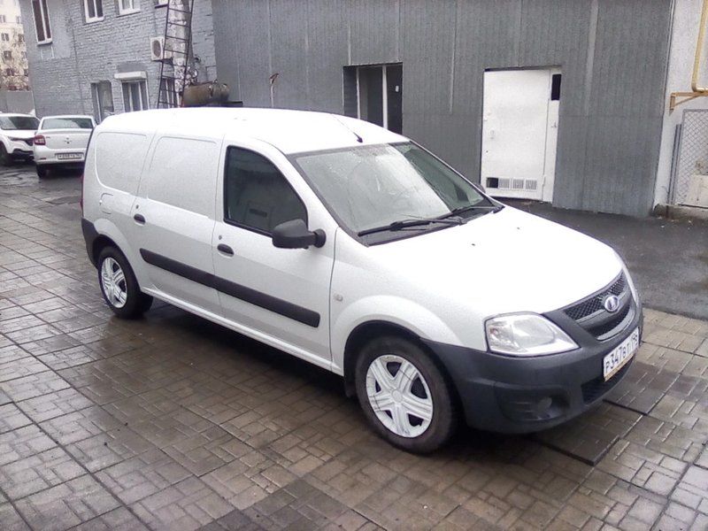 LADA (ВАЗ), Largus, I, 1.6 MT (102 л.с.), (2015 - 2017)