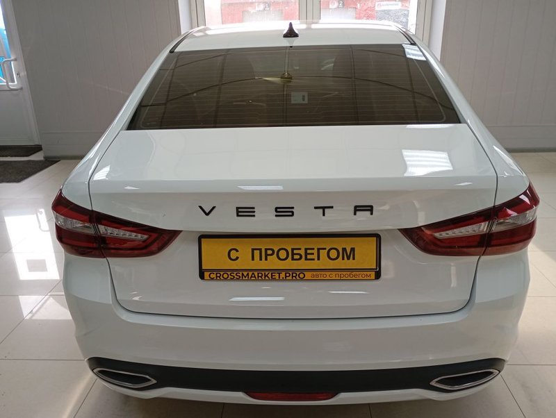 Lada (ВАЗ), Vesta, I Рестайлинг (NG), 1.6 MT (106 л.с.),