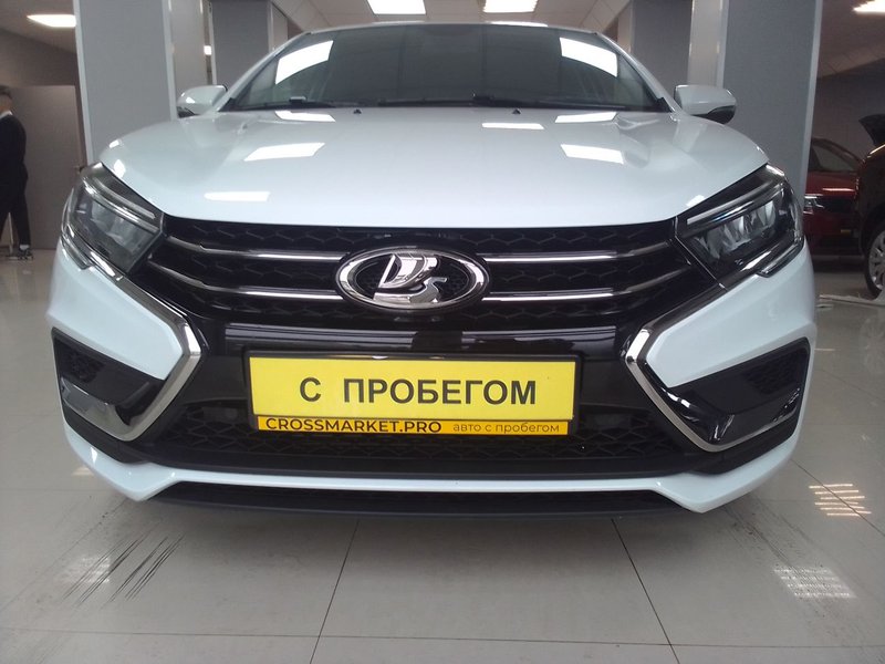 Lada (ВАЗ), Vesta, I Рестайлинг (NG), 1.8 CVT (122 л.с.),