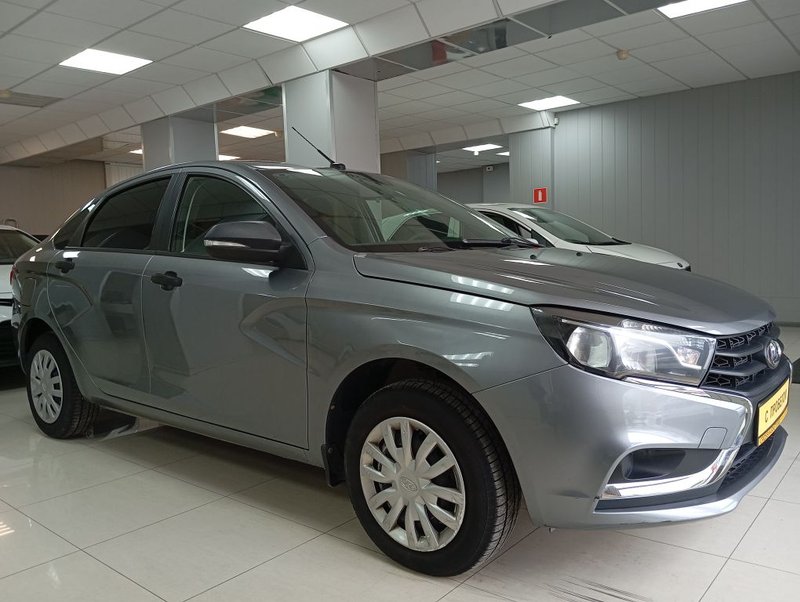 Lada (ВАЗ), Vesta, I, 1.6 CVT (113 л.с.),