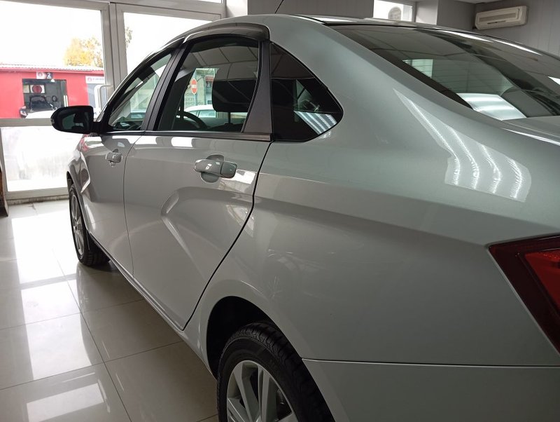 Lada (ВАЗ), Vesta, I, 1.6 CVT (113 л.с.),